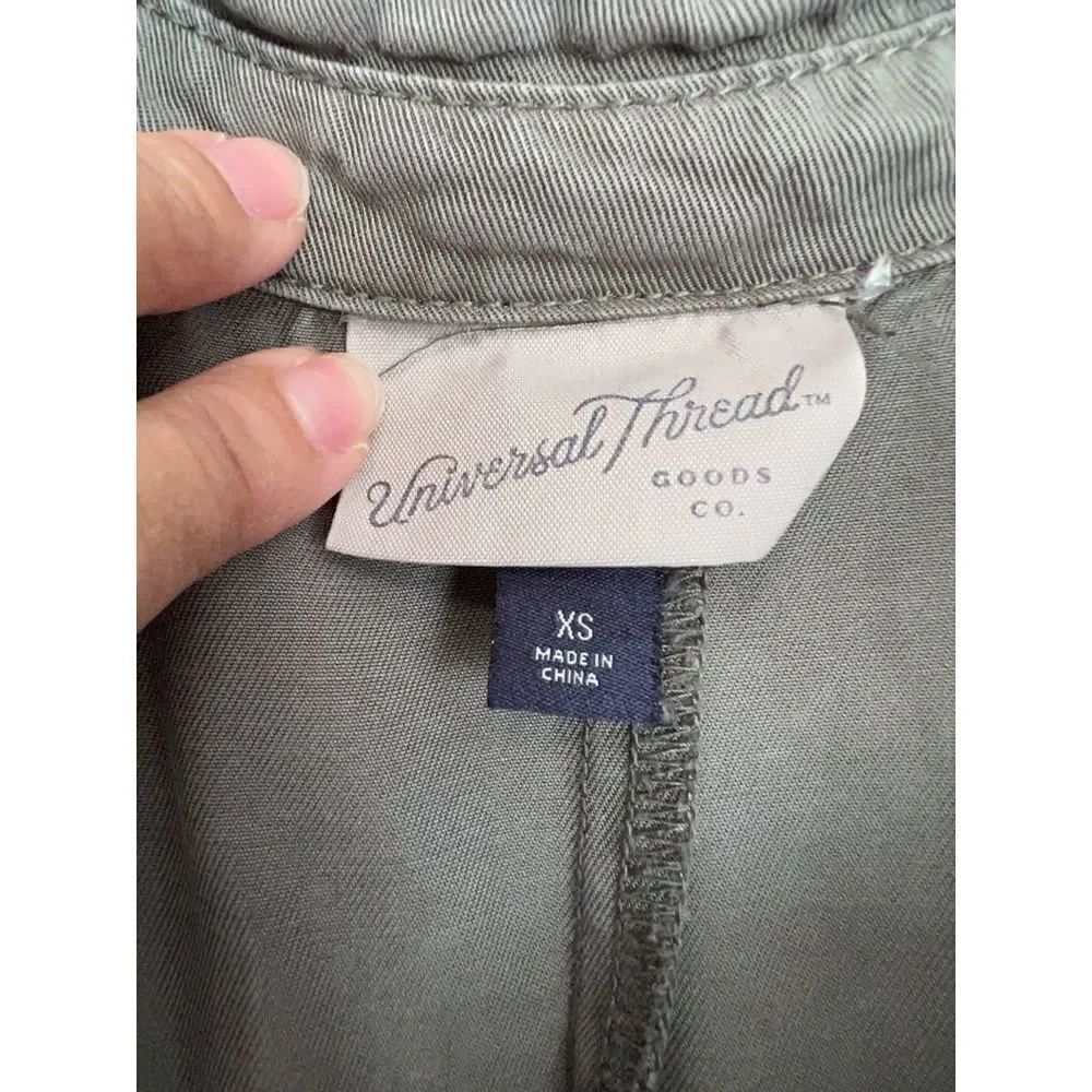 Universal Thread Shorts Romper - Picture 3 of 5